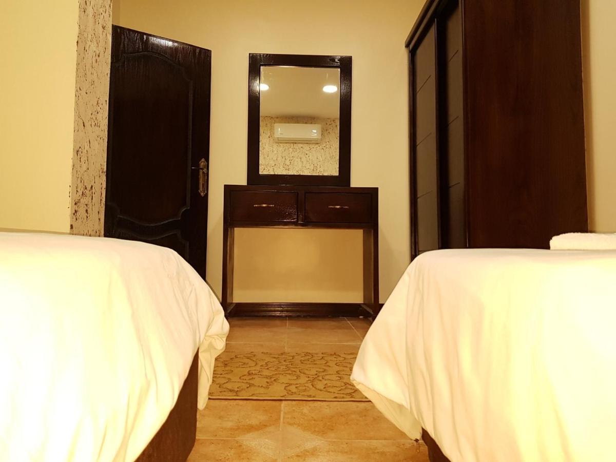 Siveen Hotel Amman Exterior foto